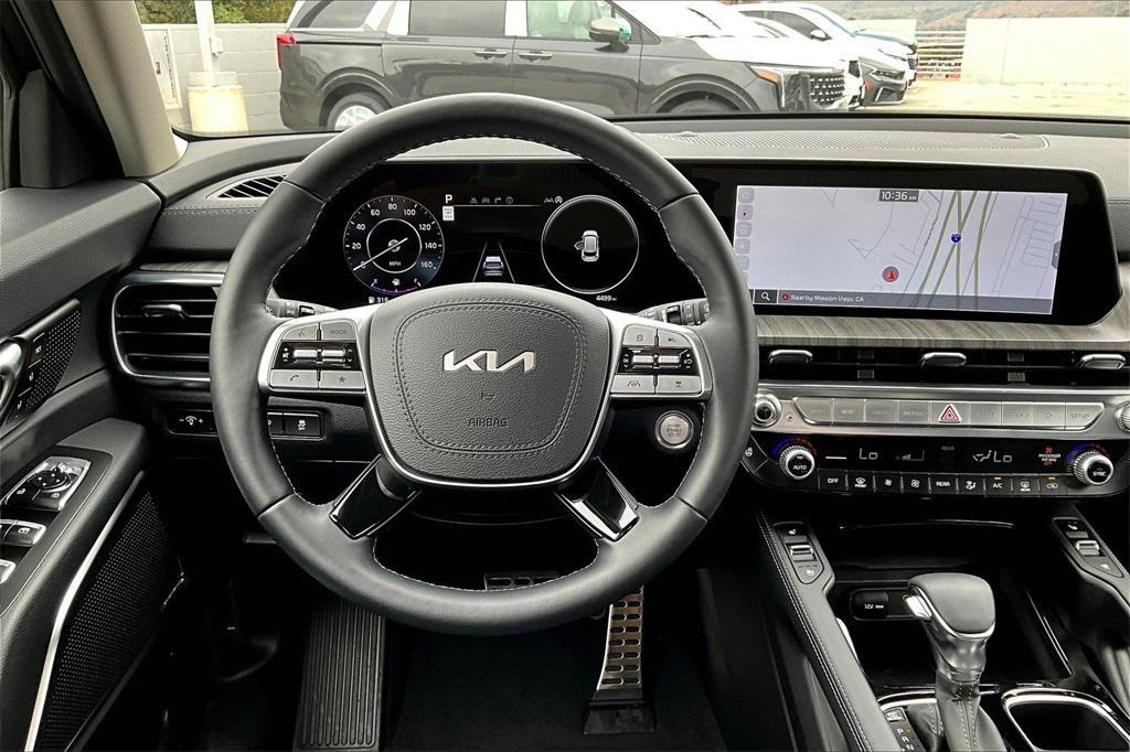 used 2025 Kia Telluride car, priced at $45,972