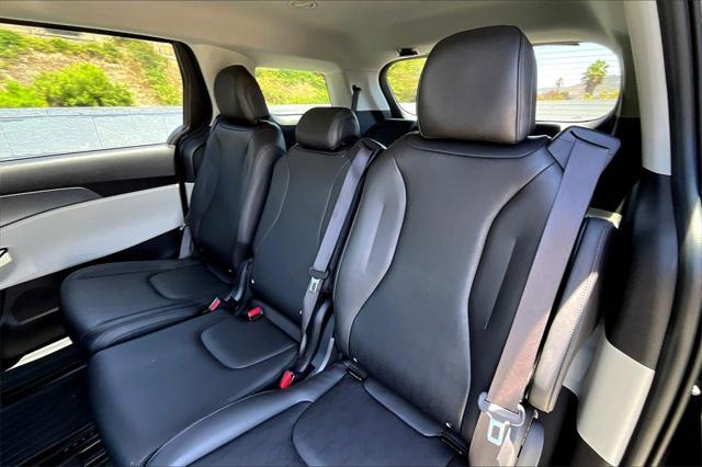 used 2022 Kia Carnival car, priced at $29,626