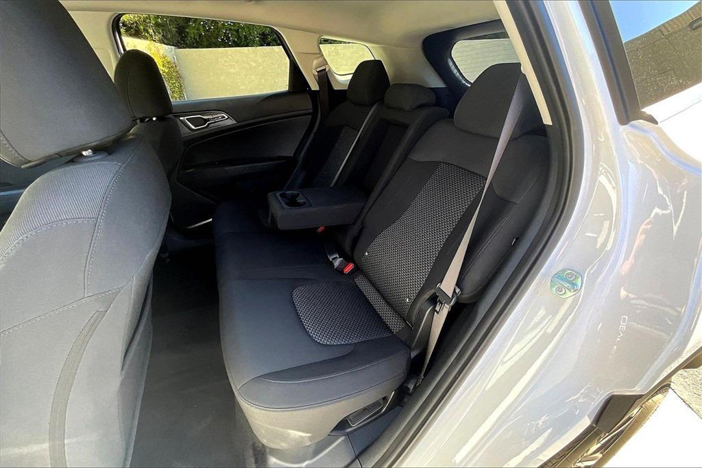 used 2025 Kia Sportage Hybrid car, priced at $27,868