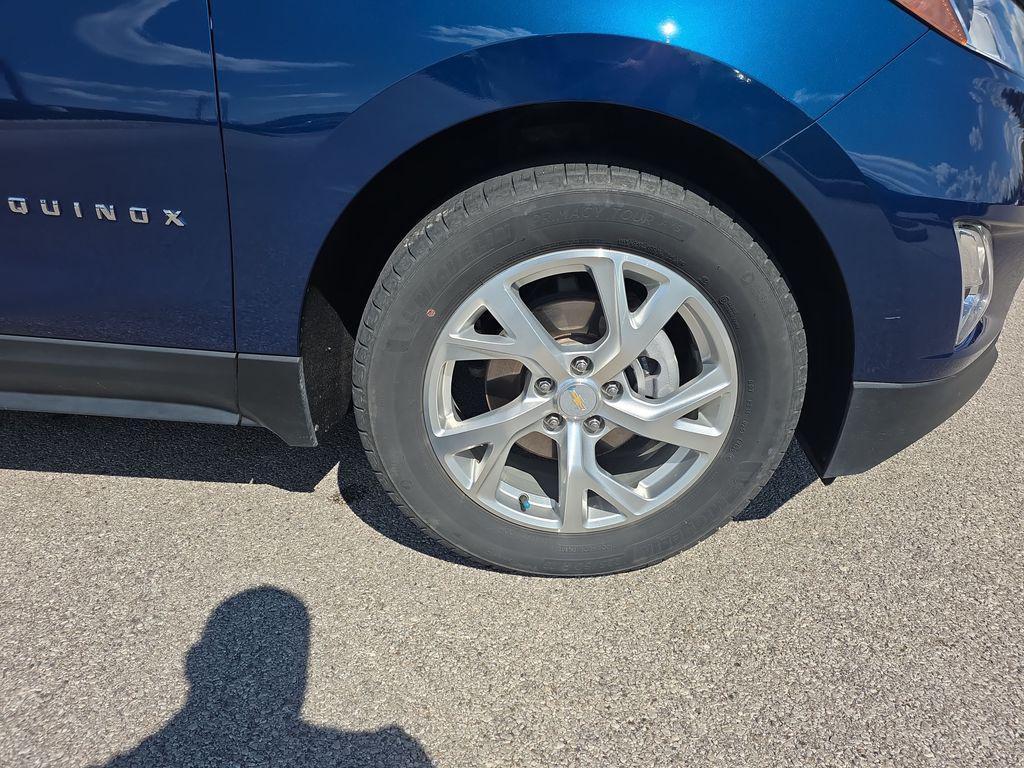 used 2021 Chevrolet Equinox car, priced at $19,600