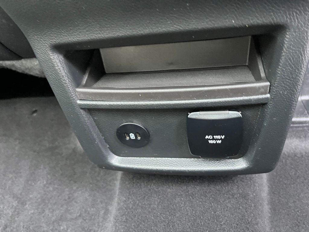 used 2023 Ford Edge car, priced at $27,900