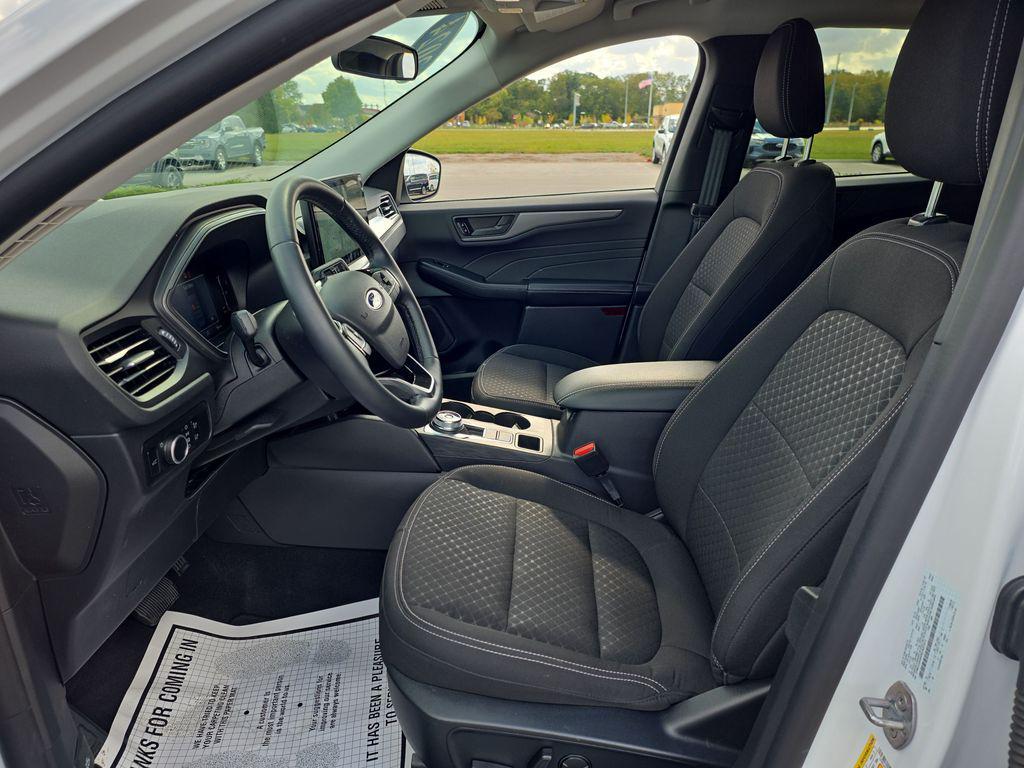 used 2024 Ford Escape car, priced at $22,700