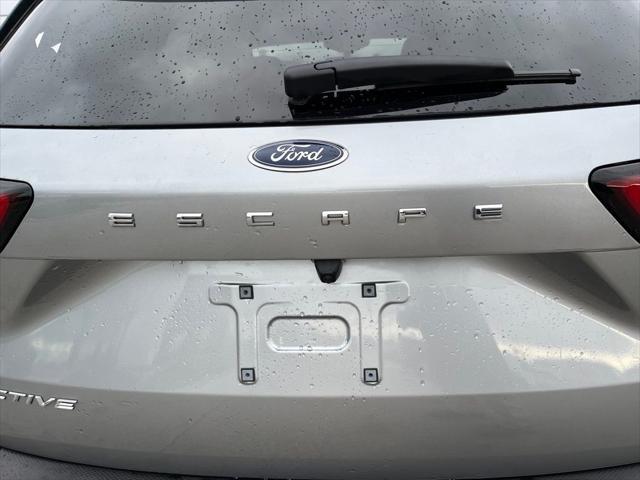 used 2023 Ford Escape car, priced at $22,400