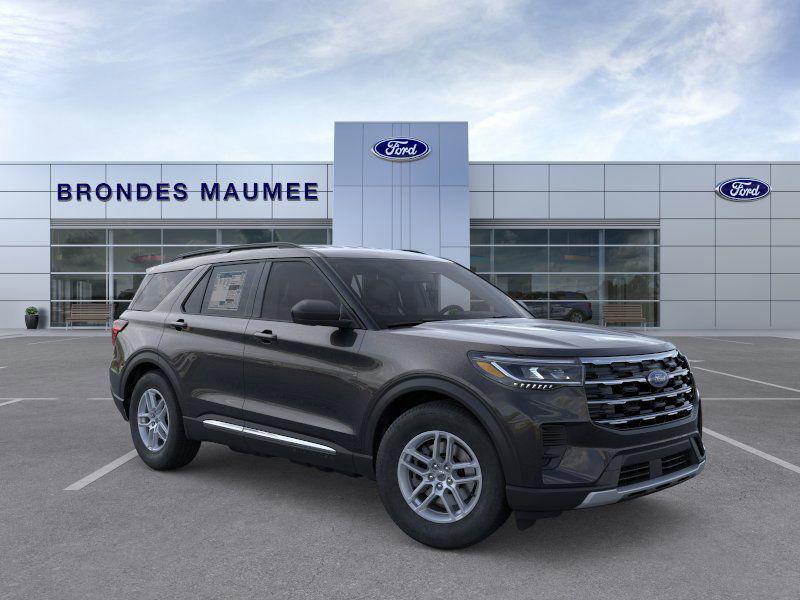 new 2025 Ford Explorer car, priced at $39,582
