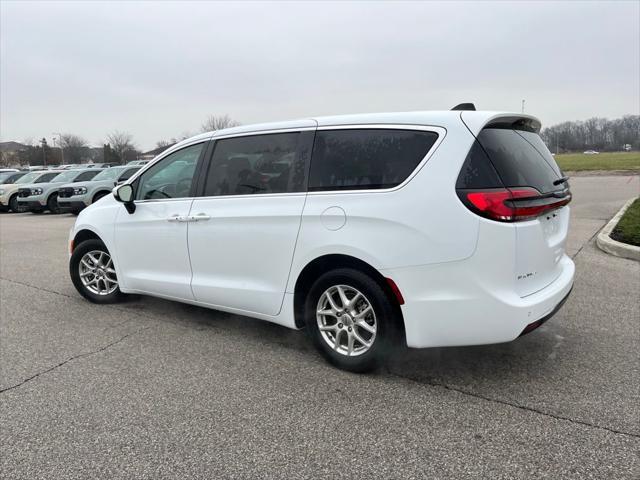 used 2023 Chrysler Pacifica car, priced at $25,900