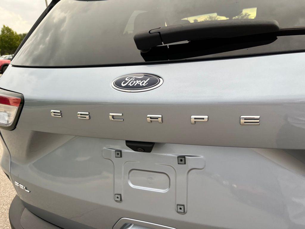 used 2022 Ford Escape car, priced at $23,500
