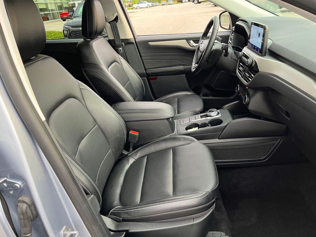 used 2022 Ford Escape car, priced at $23,500
