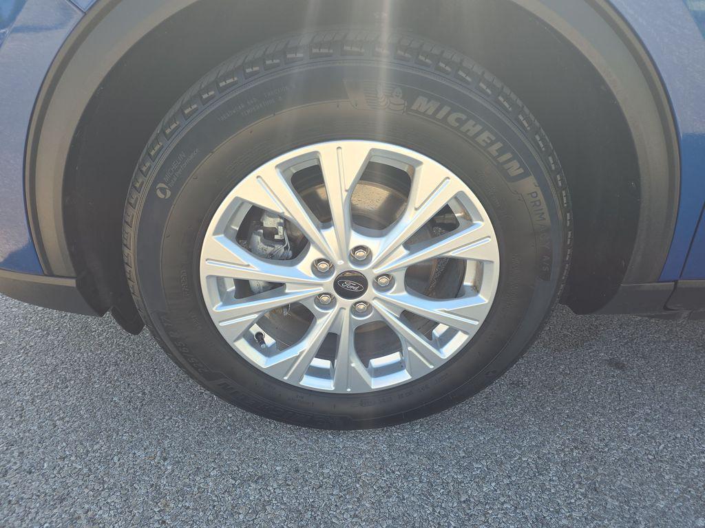 used 2023 Ford Escape car, priced at $21,800