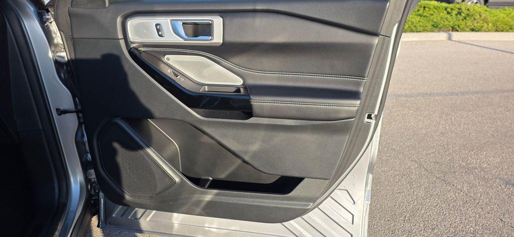 used 2022 Ford Explorer car, priced at $38,400