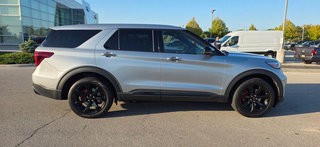 used 2022 Ford Explorer car, priced at $38,400