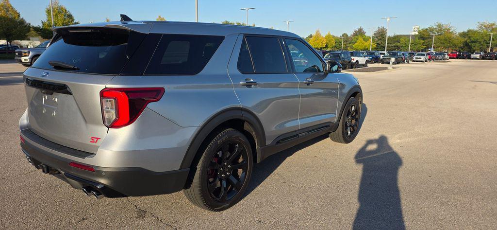 used 2022 Ford Explorer car, priced at $38,400