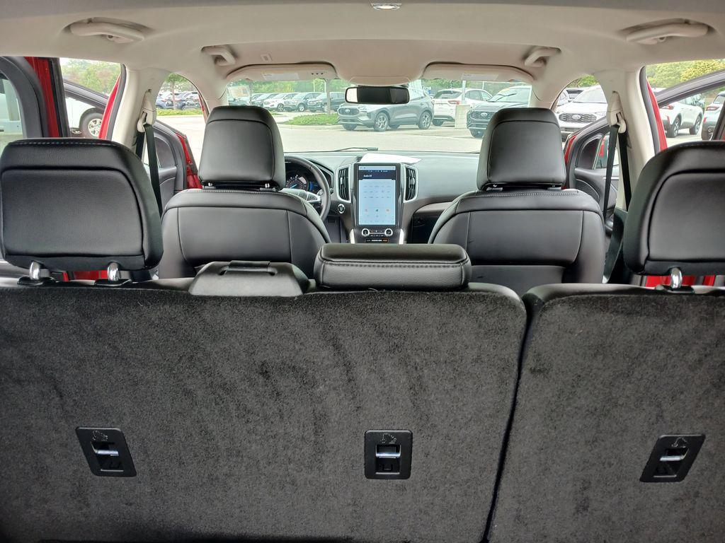 used 2024 Ford Edge car, priced at $28,900