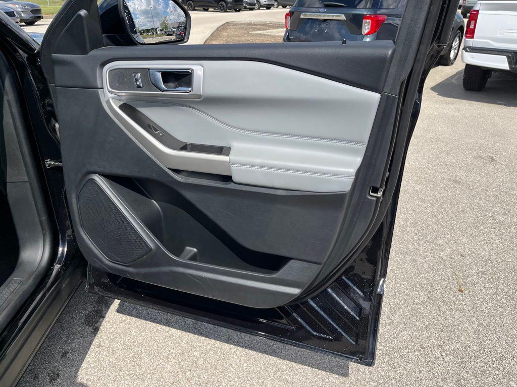 used 2022 Ford Explorer car, priced at $34,800