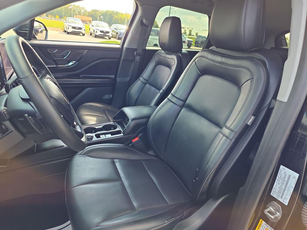 used 2022 Lincoln Corsair car, priced at $26,800