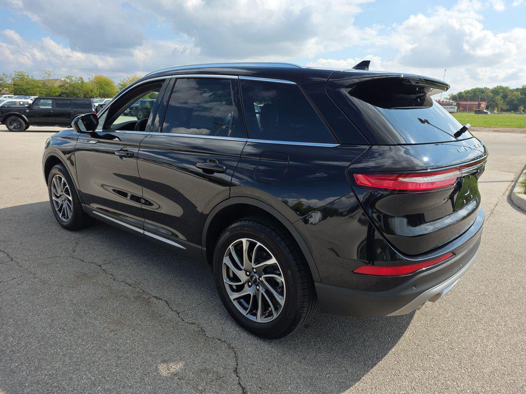used 2022 Lincoln Corsair car, priced at $26,800