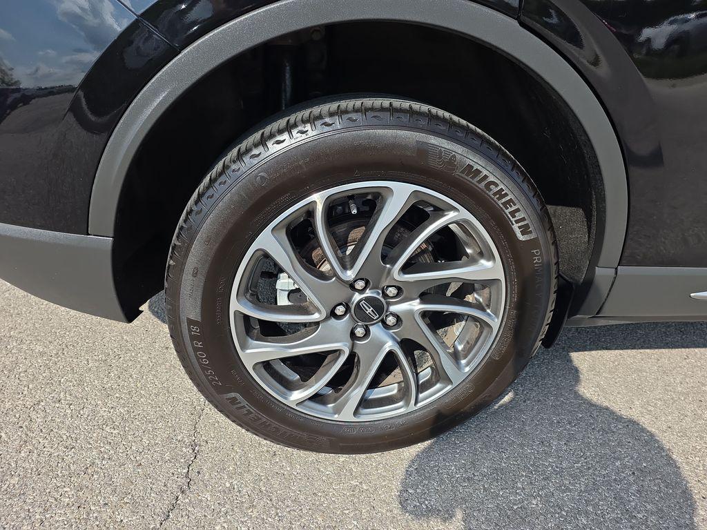 used 2022 Lincoln Corsair car, priced at $26,800