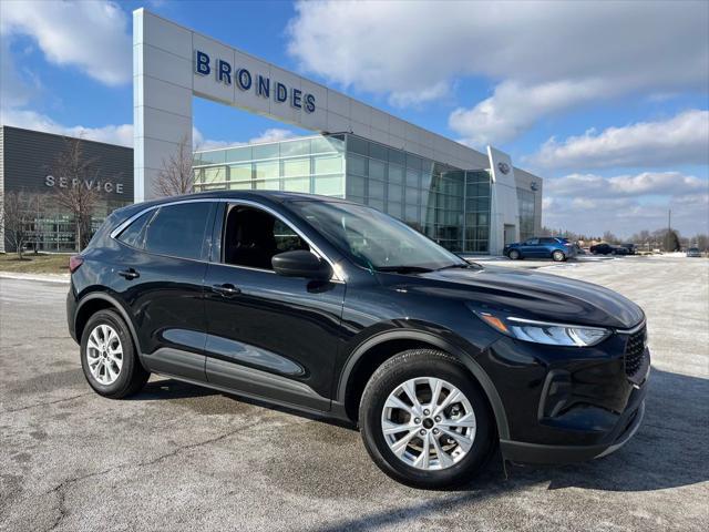 used 2023 Ford Escape car, priced at $20,400