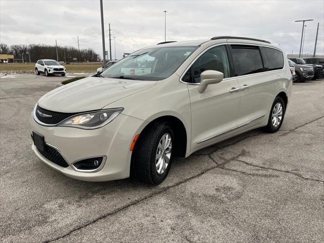 used 2017 Chrysler Pacifica car, priced at $12,200