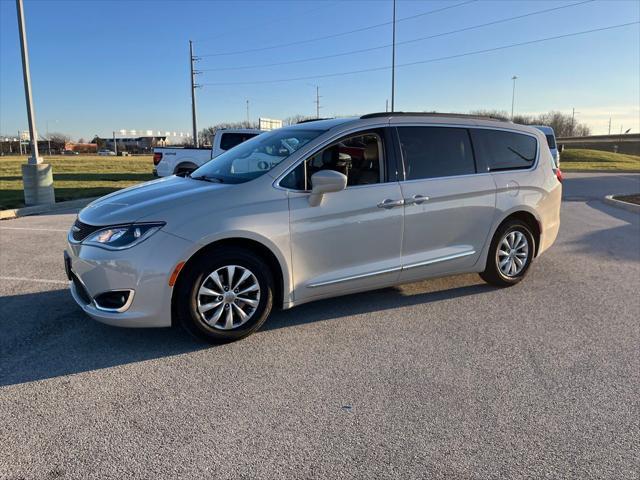 used 2017 Chrysler Pacifica car, priced at $12,200