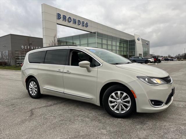 used 2017 Chrysler Pacifica car, priced at $12,200