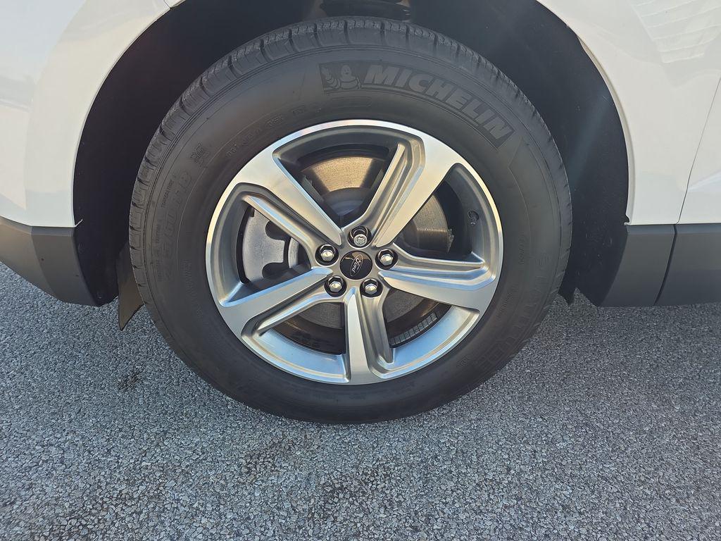 used 2023 Ford Edge car, priced at $25,600