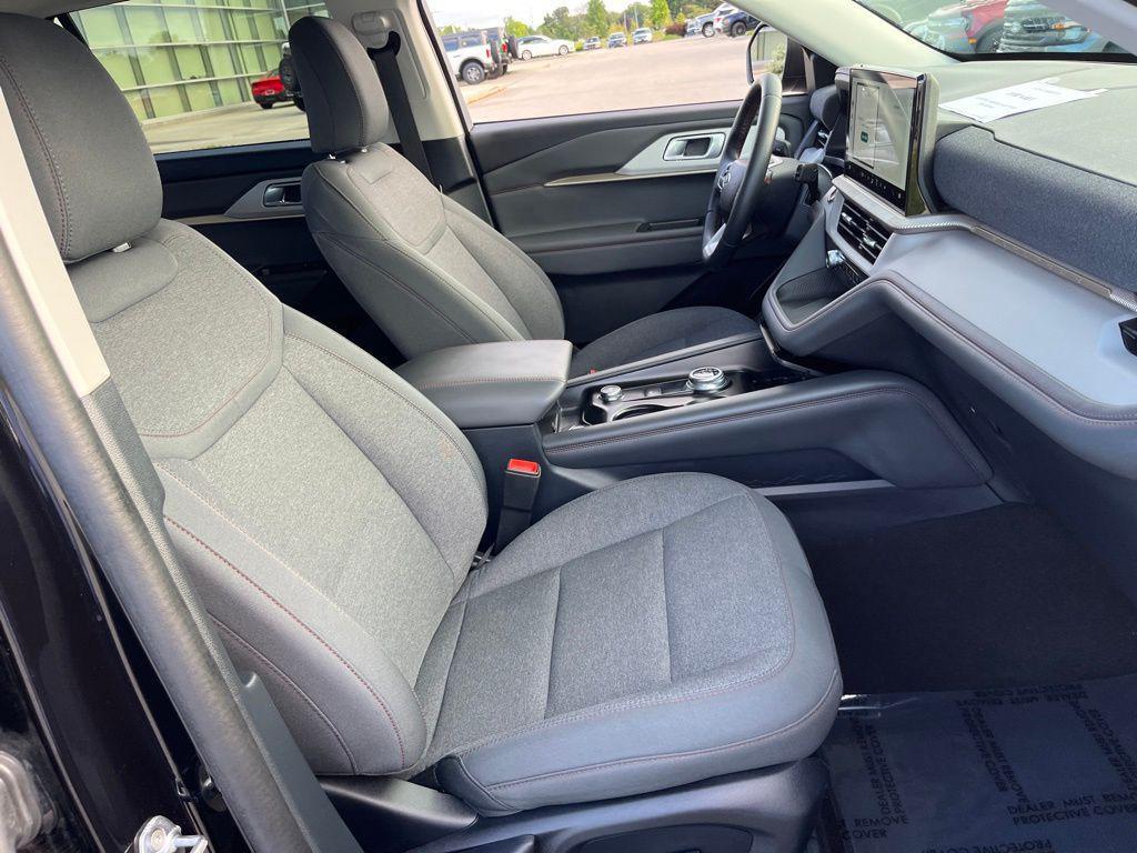 used 2025 Ford Explorer car, priced at $41,400