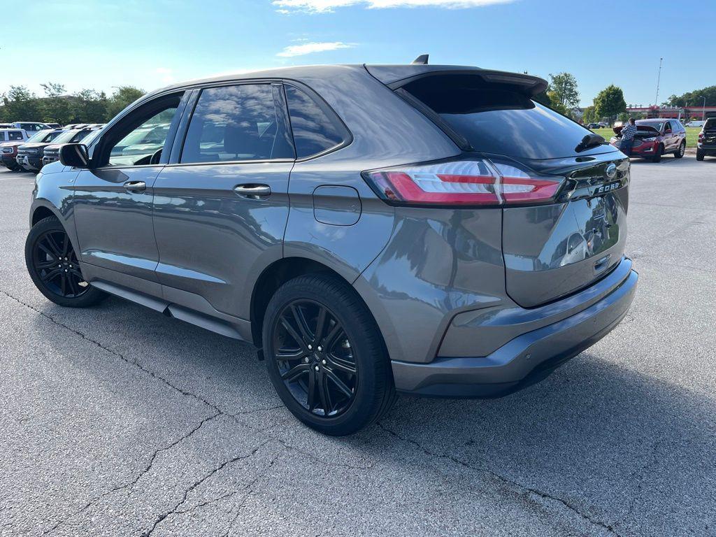 used 2023 Ford Edge car, priced at $30,700