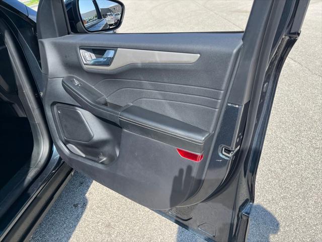 used 2022 Ford Escape car, priced at $22,100