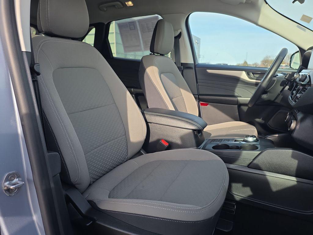 used 2022 Ford Escape car, priced at $19,900