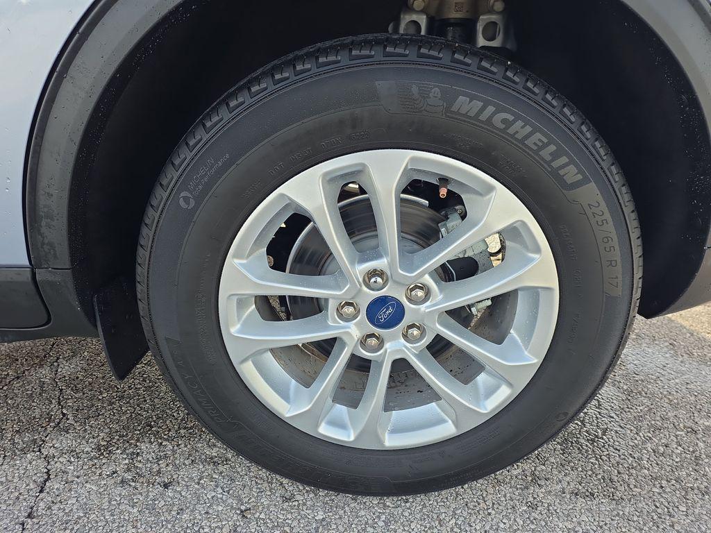 used 2022 Ford Escape car, priced at $19,900