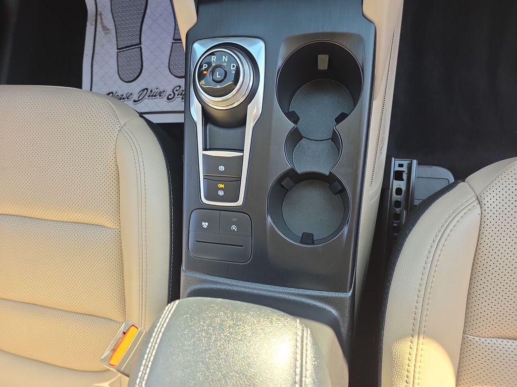 used 2022 Ford Escape car, priced at $21,400