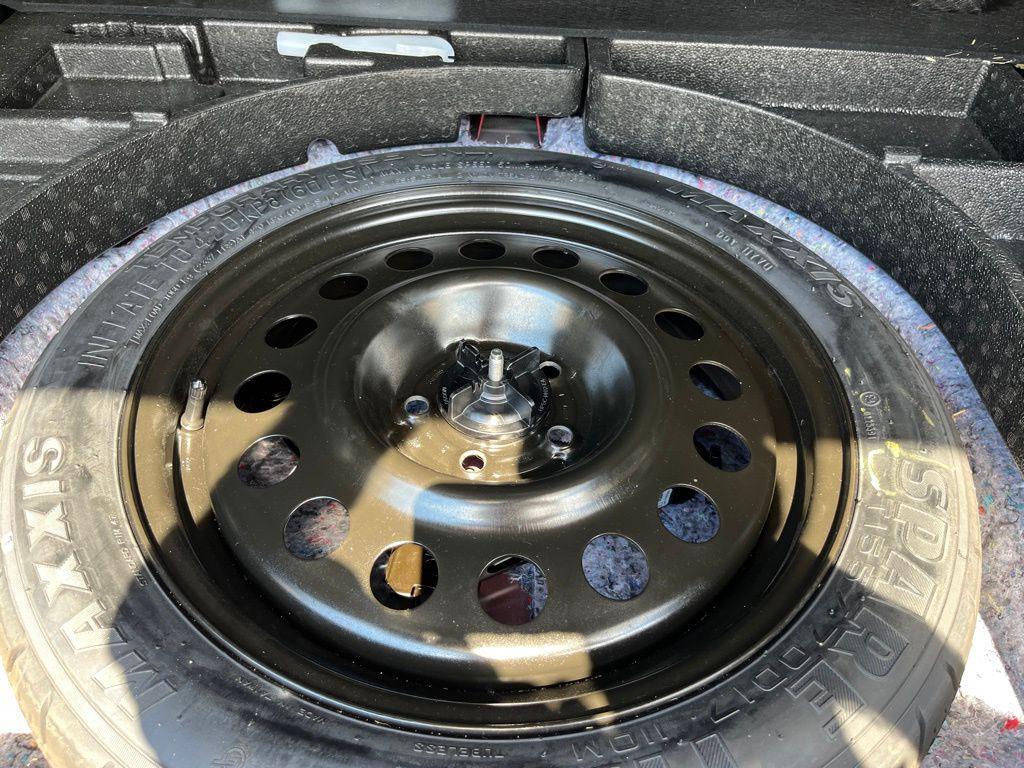 used 2022 Ford Escape car, priced at $22,100