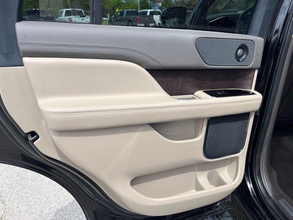 used 2024 Lincoln Navigator car, priced at $66,500