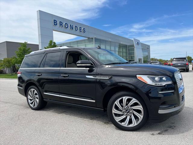 used 2024 Lincoln Navigator car, priced at $69,400