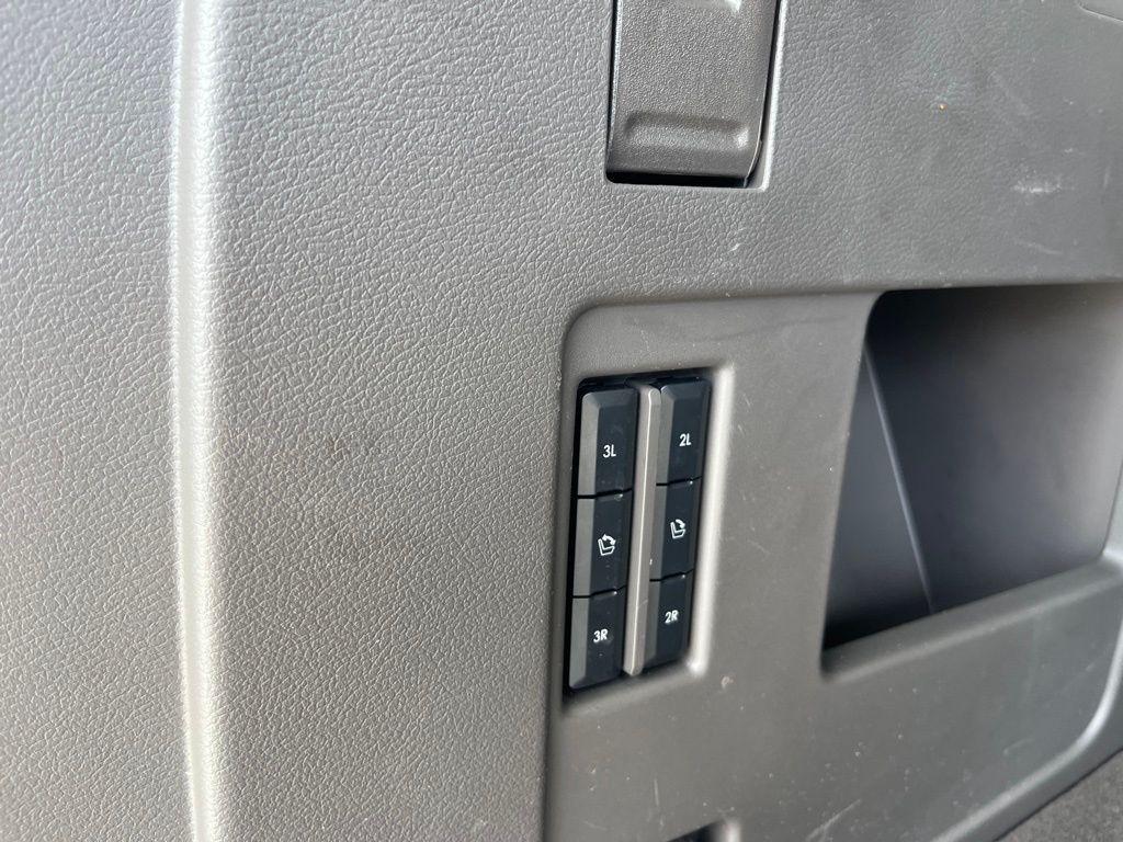 used 2024 Lincoln Navigator car, priced at $66,500