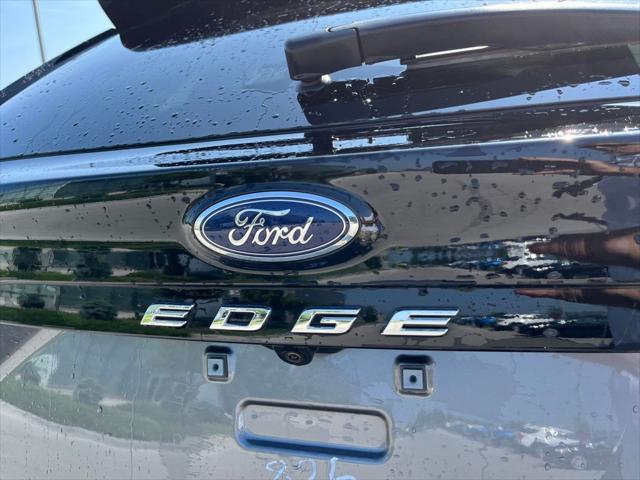 used 2024 Ford Edge car, priced at $30,800