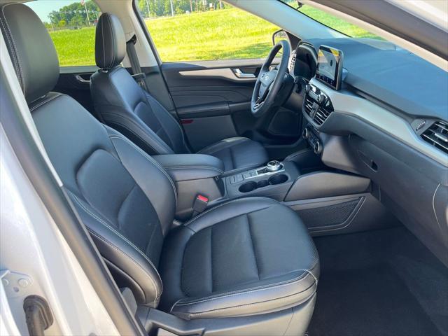 used 2022 Ford Escape car, priced at $23,800