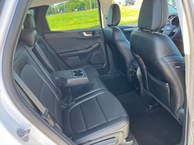 used 2022 Ford Escape car, priced at $23,800