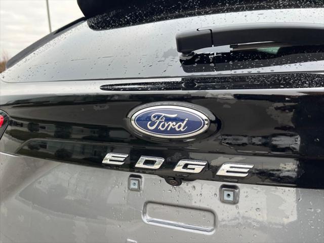 used 2022 Ford Edge car, priced at $31,800