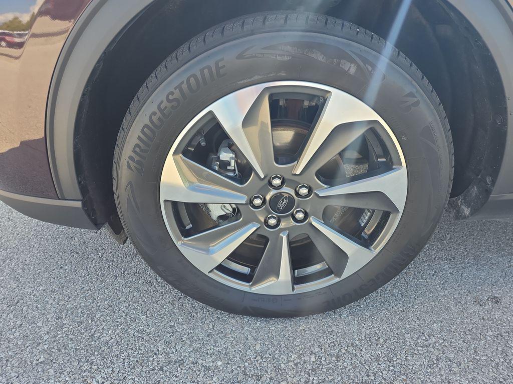used 2023 Ford Escape car, priced at $29,400