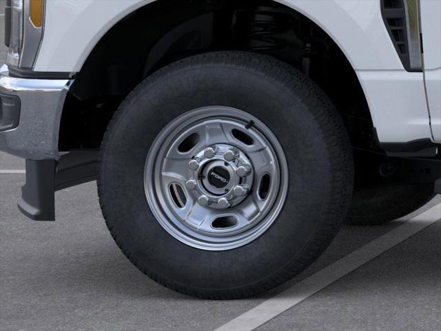 new 2025 Ford F-250 car, priced at $51,052