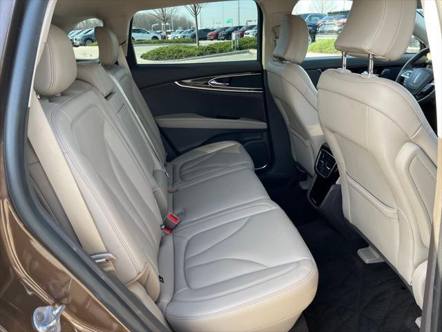 used 2022 Lincoln Nautilus car, priced at $29,900