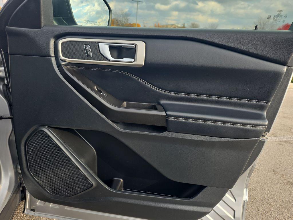 used 2020 Ford Explorer car, priced at $15,800