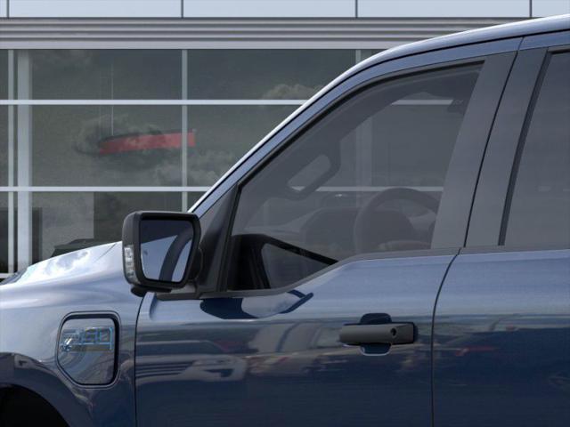 new 2025 Ford F-150 Lightning car, priced at $61,070