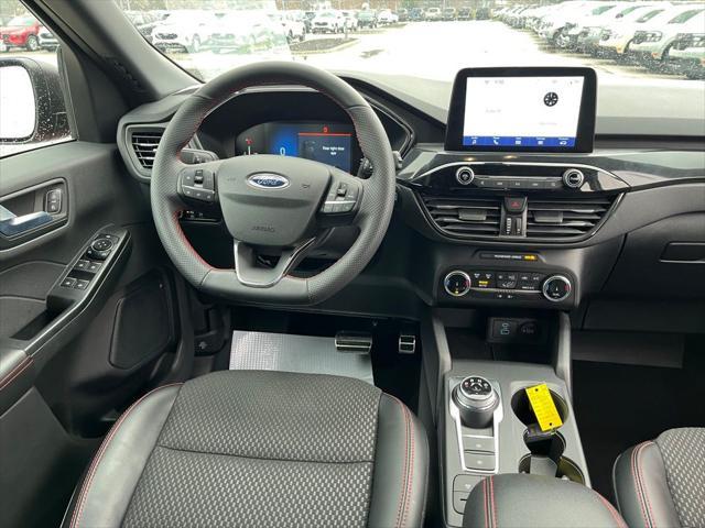 used 2023 Ford Escape car, priced at $24,400