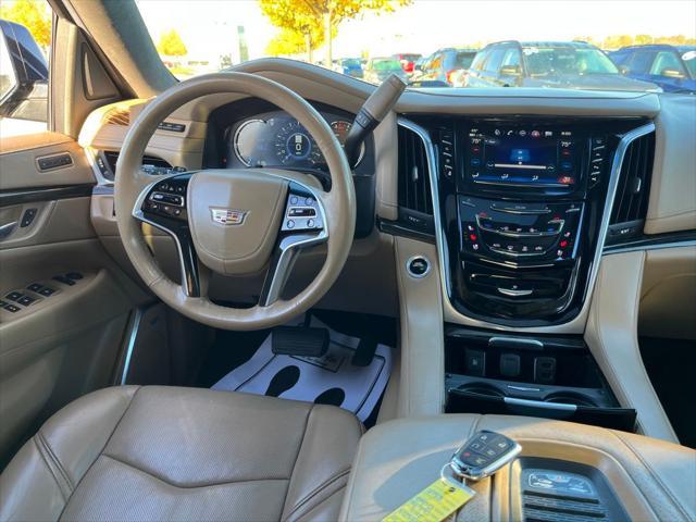 used 2019 Cadillac Escalade ESV car, priced at $36,400