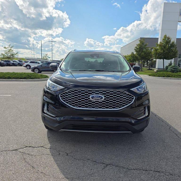 used 2024 Ford Edge car, priced at $28,900