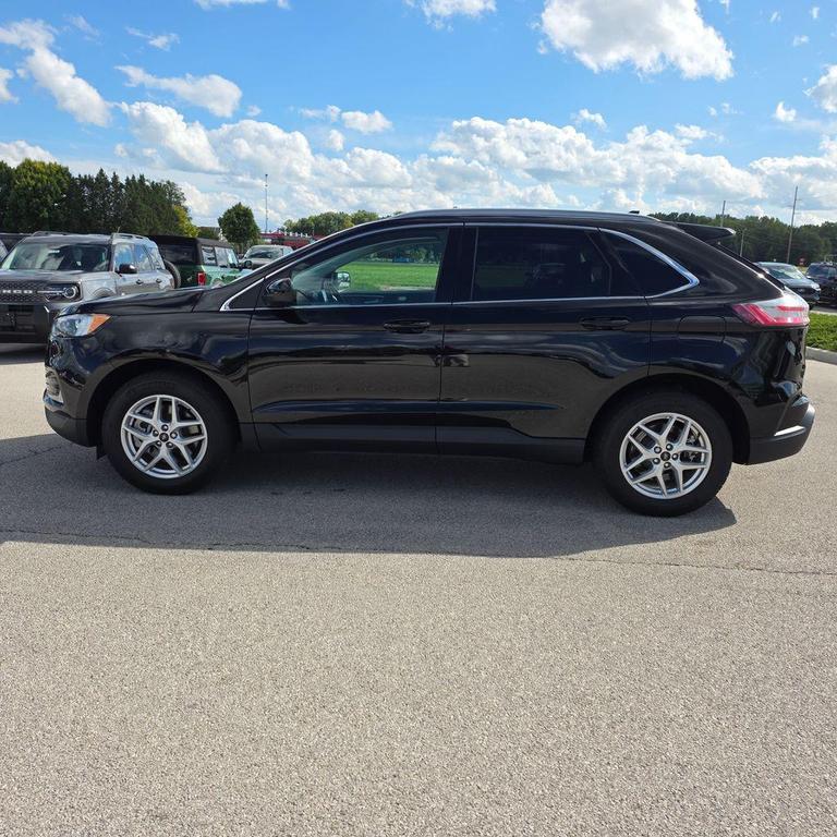 used 2024 Ford Edge car, priced at $28,900