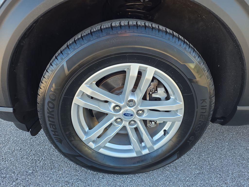 used 2023 Ford Explorer car, priced at $32,400