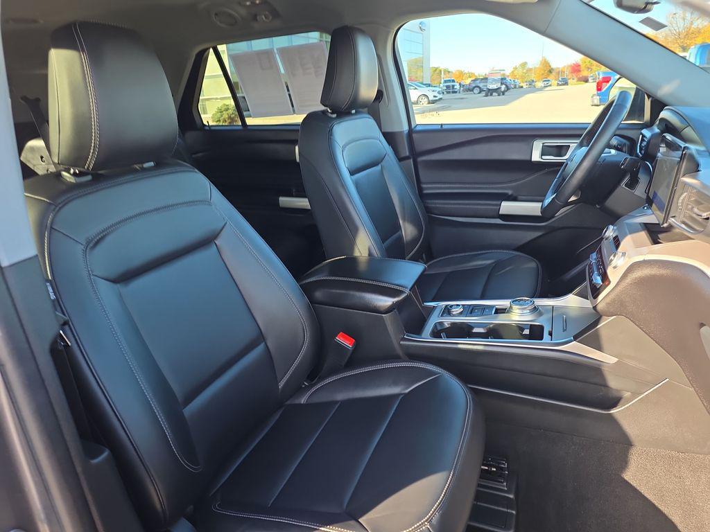 used 2023 Ford Explorer car, priced at $32,400